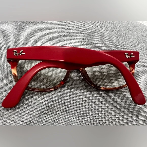 Ray-Ban Red Wayfarer Glasses. - Picture 2 of 6
